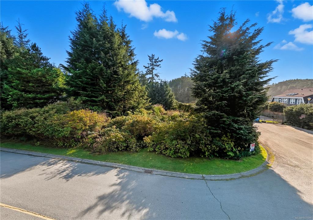 Third View of 912 Barkley Pl, Ucluelet, BC, V0R 3A0