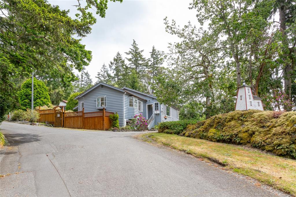 6755 Wallace Dr, 1037287, BC,