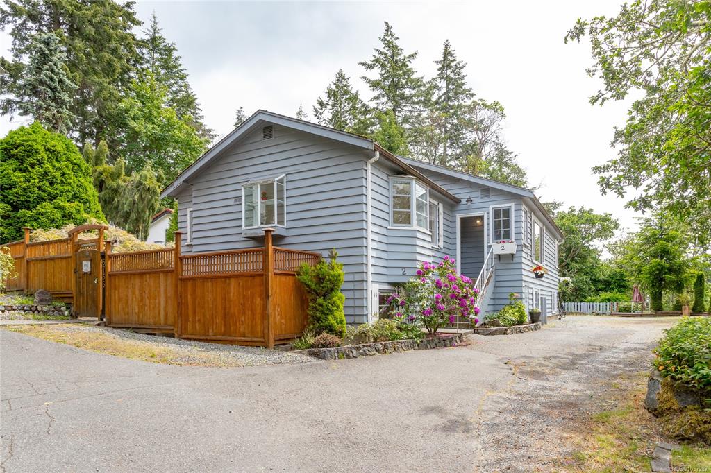 Third View of 6755 Wallace Dr, Central Saanich, BC, V8M 1A2