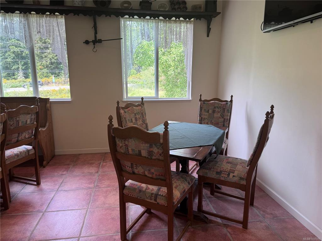 Fourth View of 1872 Alberni Hwy, Coombs, BC, V9K 1M9