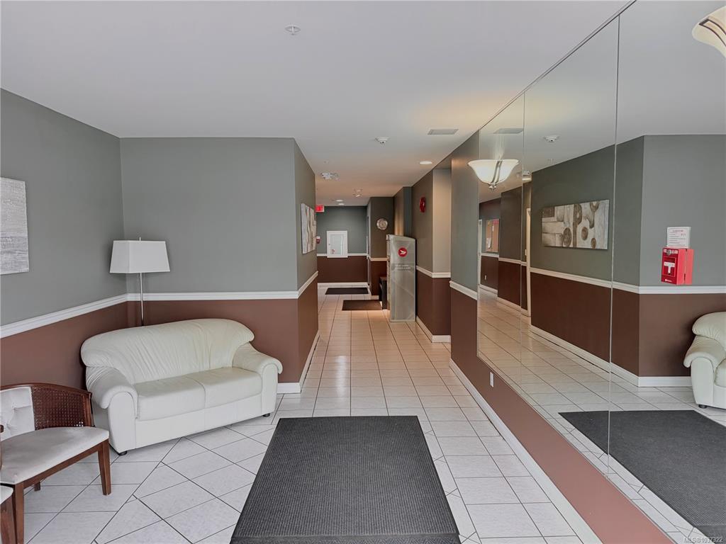 Third View of 1063 Southgate St, Victoria, BC, V8R 1C8