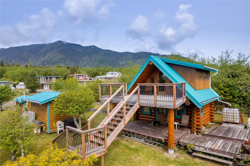 Second View of 1082 Sixth Ave, Ucluelet, BC, V0R 3A0