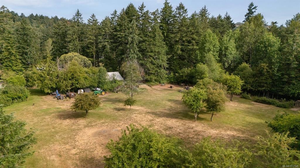 Third View of 485 Beaver Lake Rd, Saanich, BC, V9E 2J7