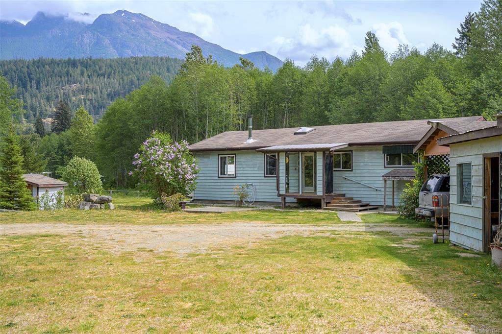 Third View of 400 Dyer Rd, Sayward, BC, V0P 1R0