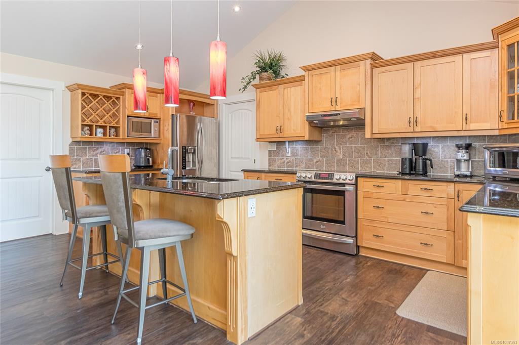 Fourth View of 1737 Galvin Pl, Qualicum River Estates, Qualicum Beach, BC, V9K 2V3