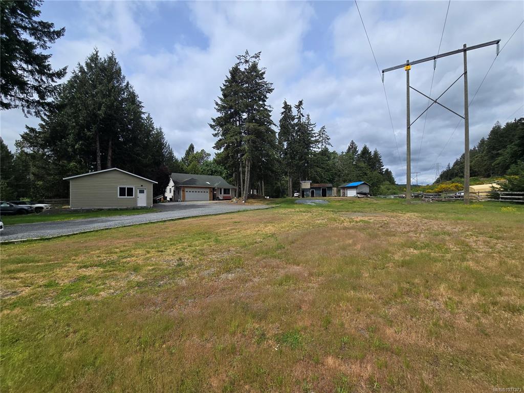 Third View of 3271 Thain Rd, Cobble Hill, BC, V8H 0B4