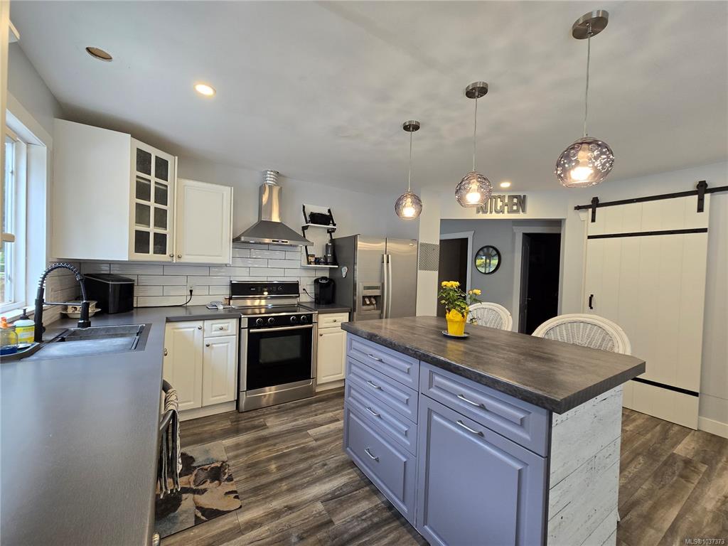 Fifth View of 3271 Thain Rd, Cobble Hill, BC, V8H 0B4