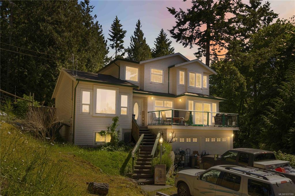 Second View of 821 Seedtree Rd, Sooke, BC, V9Z 1C2