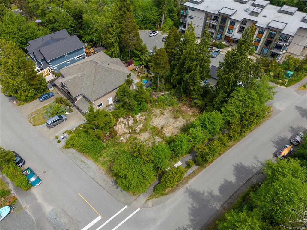 Fifth View of 948 Hardy Pl, Tofino, BC, V0R 2Z0