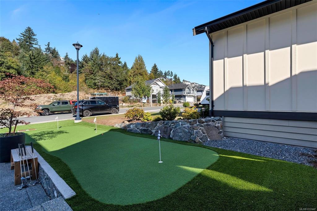 Fifth View of 3447 Resolution Way, Colwood, BC, V9C 3B5