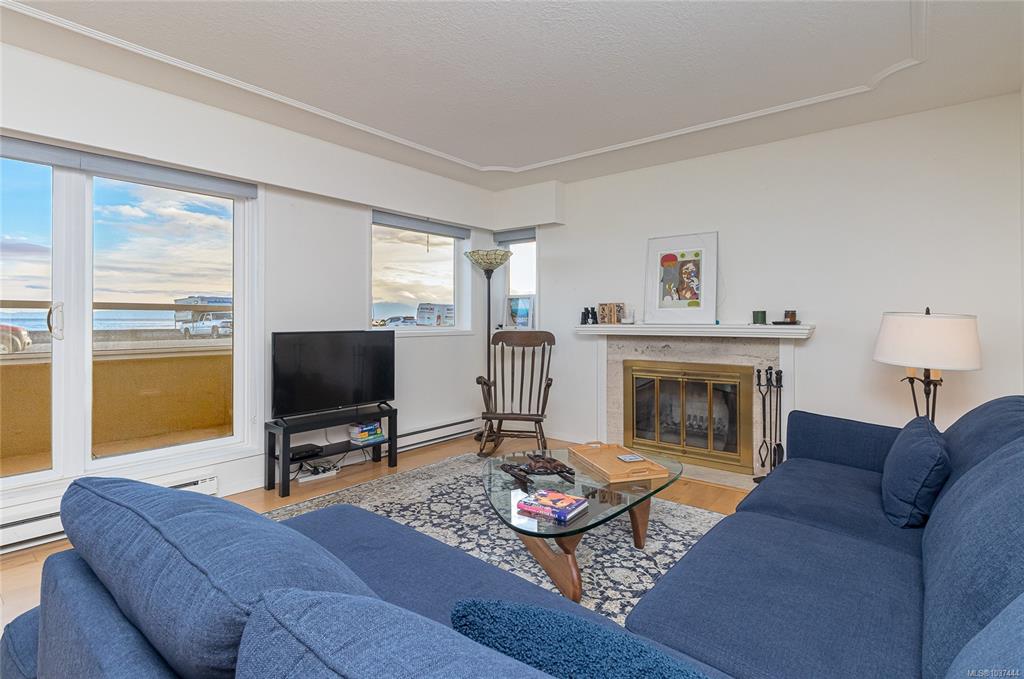 Second View of 1540 Dallas Rd, Victoria, BC, V8S 1A3