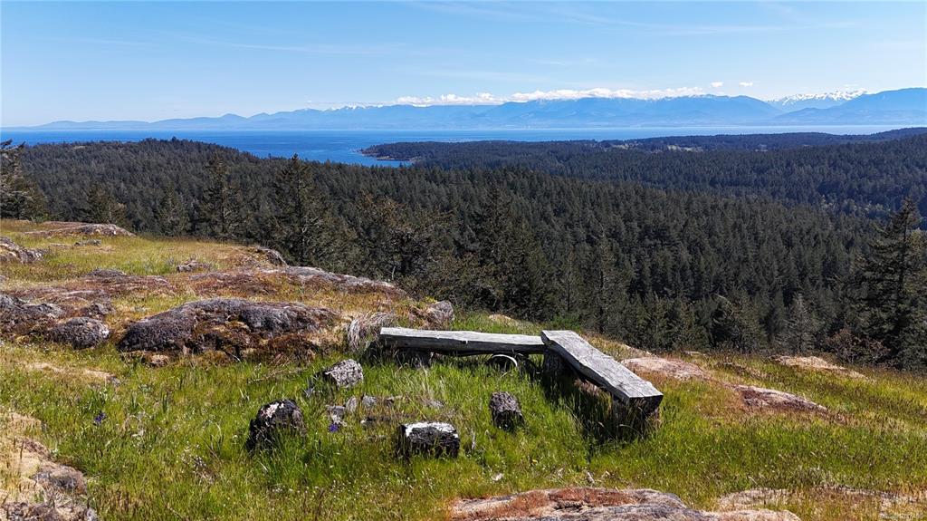 830 Montreul Hts, 1037490, BC,