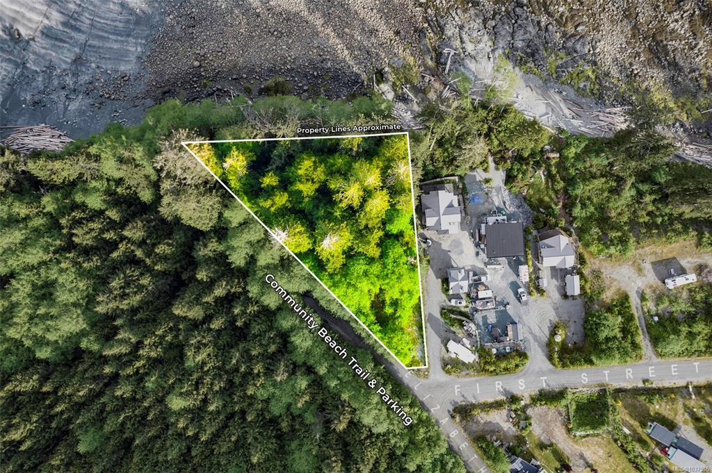 Third View of 1198 Front St, Ucluelet, BC, V0R 3A0