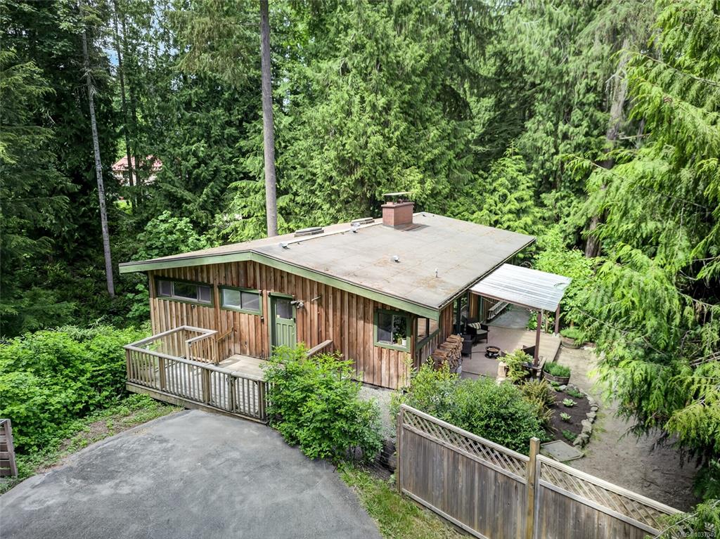 300 Walkers Hook Rd, 1037540, BC,