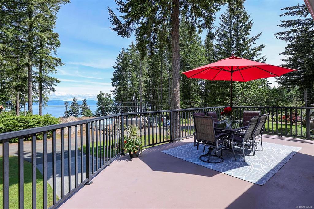8045 Harmony Cres, 1037572, BC,