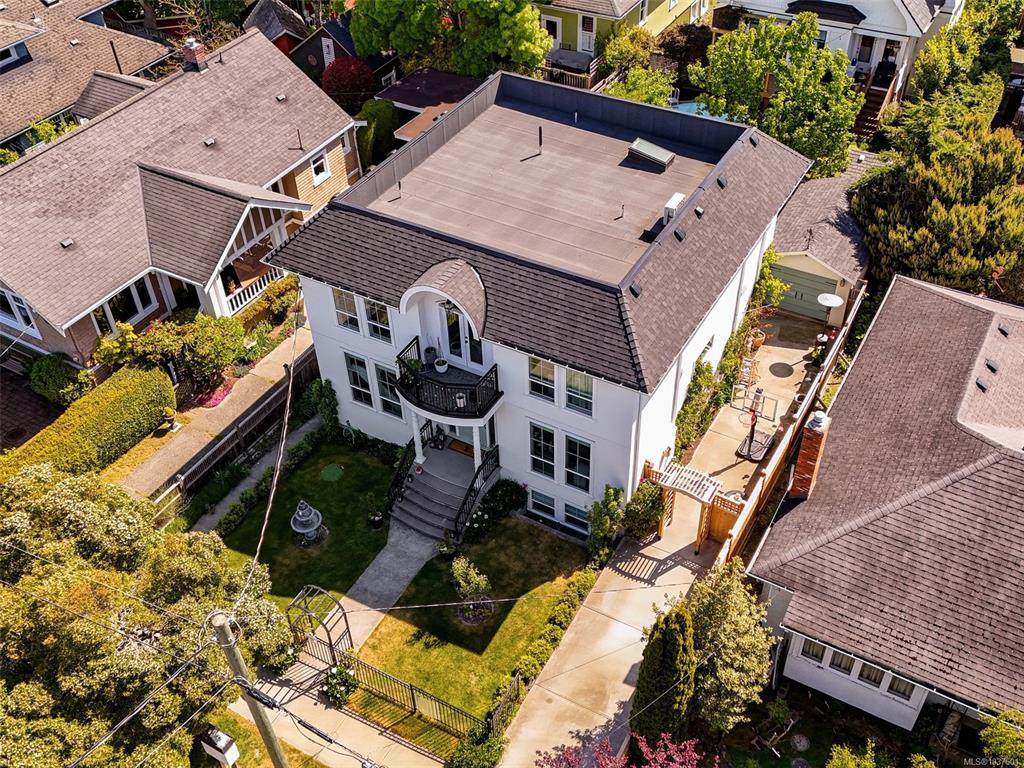 Fifth View of 127 Wellington Ave, Victoria, BC, V8V 4H8