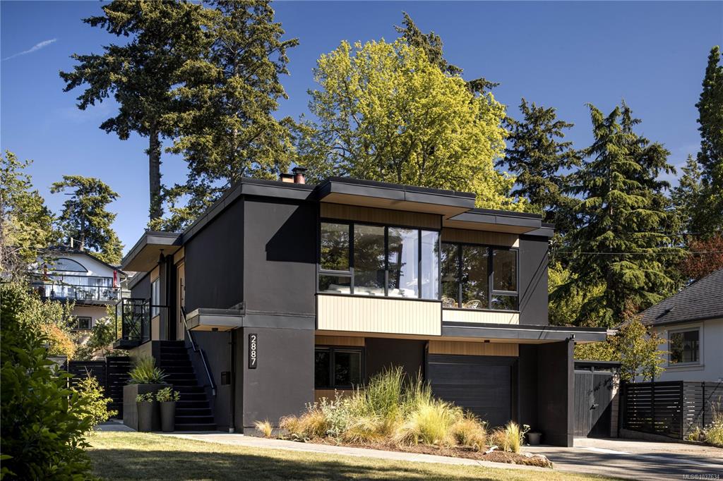 2887 Colquitz Ave, 1037634, BC,