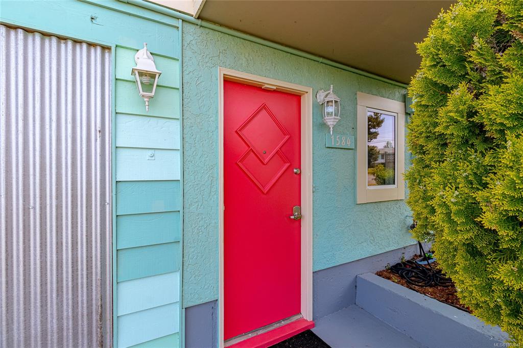 Fifth View of 1584 Freda St, Crofton, BC, V0R 1R0