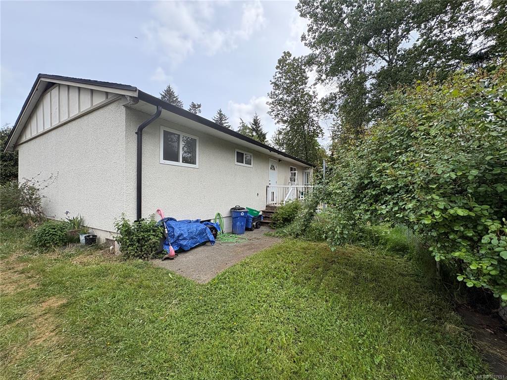 Third View of 295 Centennial Dr, Courtenay, BC, V9N 5R6