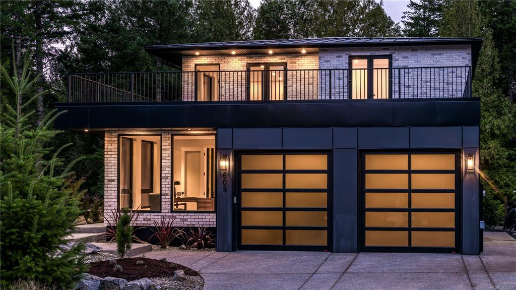 Fifth View of 609 Medalist Ave, Colwood, BC, V9C 0R7