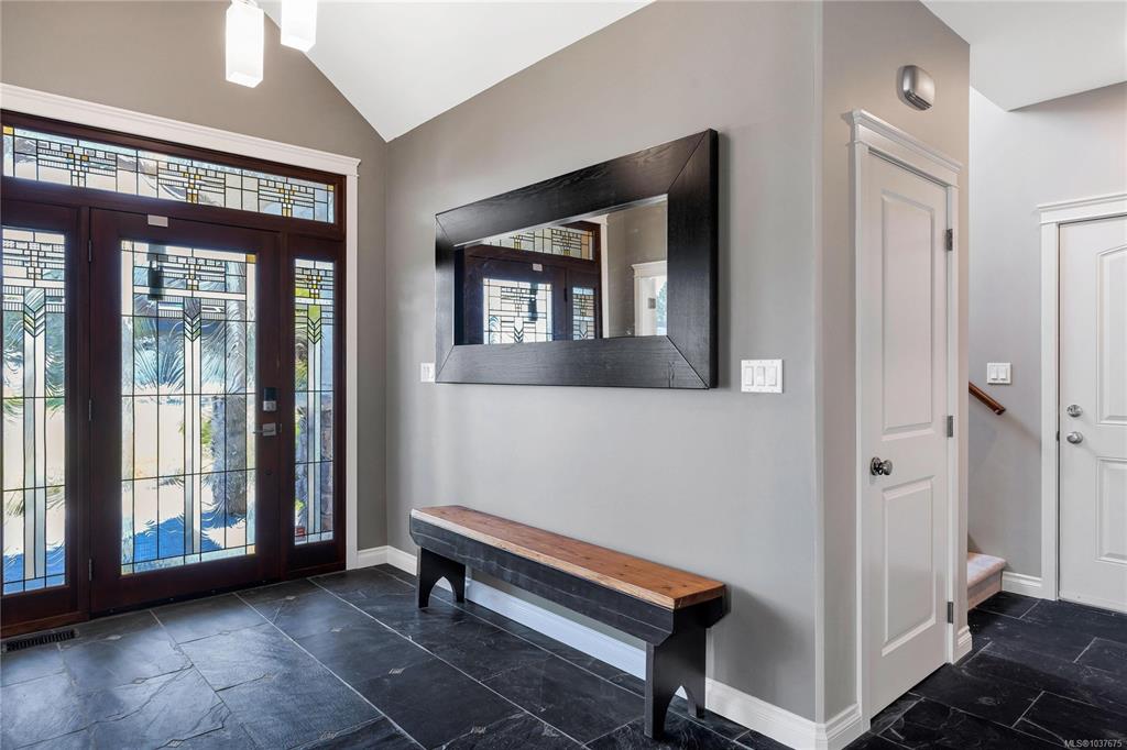 Fifth View of 2357 Coopers Hawk Rise, Mill Bay, BC, V0R 2P4