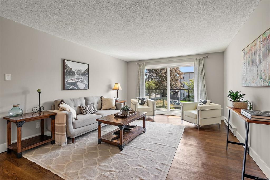 Fourth View of 1024 Fairfield Rd, The Westfield, Victoria, BC, V8V 3A5