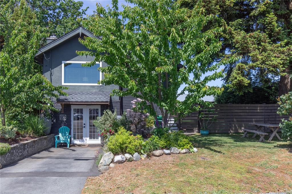 226 Harewood Rd, 1037701, BC,