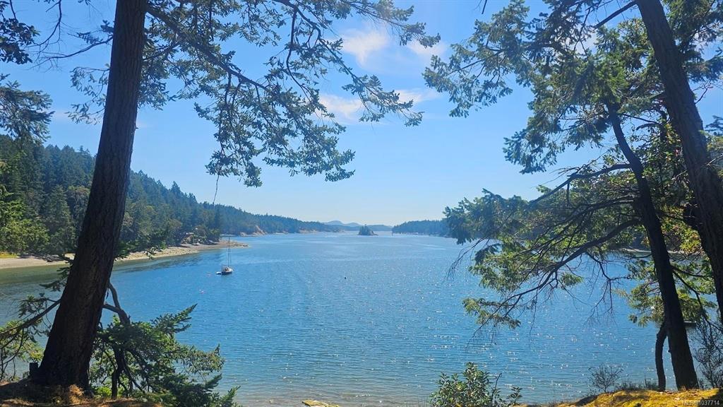 Fourth View of 176 Maracaibo Lane, Maracaibo Estates, Salt Spring, BC, V8K 1S6