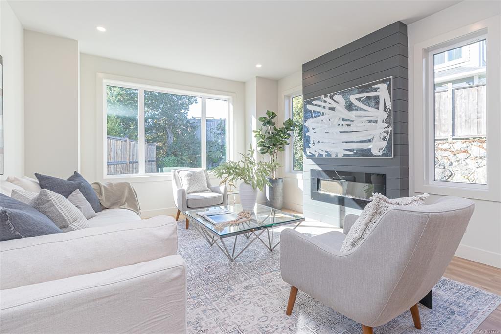 658 Wisteria Ridge, 1037723, BC,