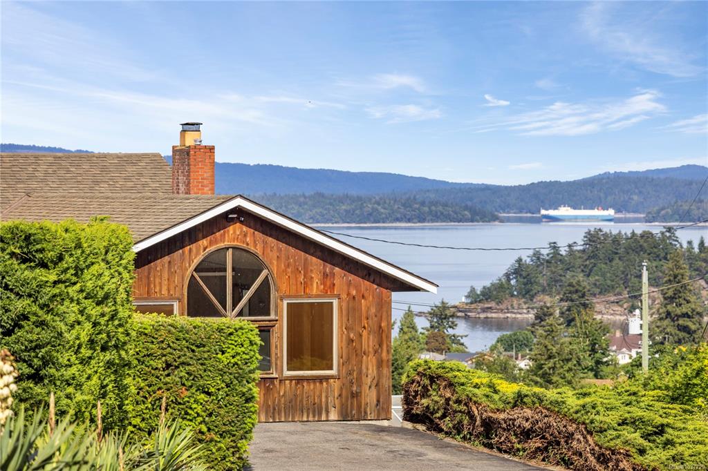 Second View of 9921 Echo Hts, Chemainus, BC, V0R 1K2