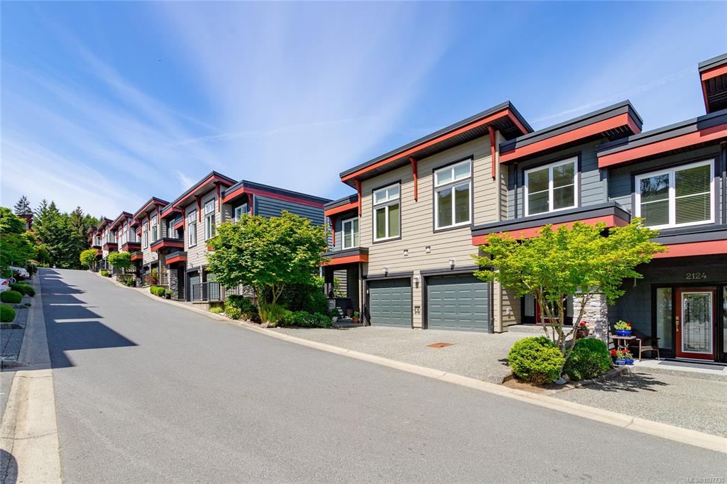 2122 Greenhill Rise, 1037730, BC,
