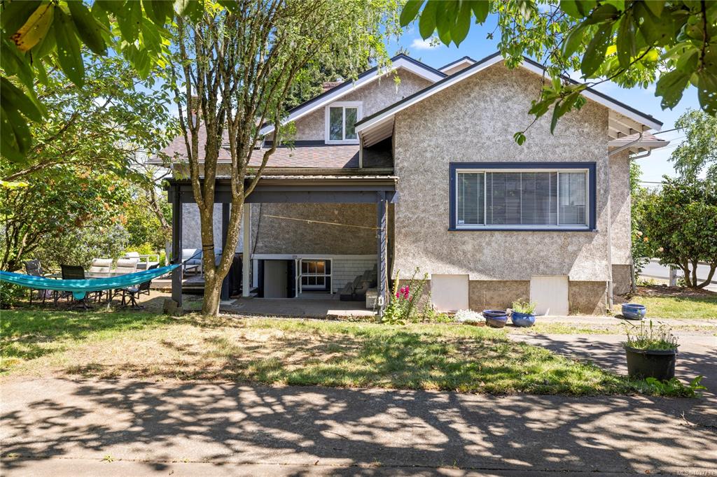 522 Victoria Rd, 1037733, BC,