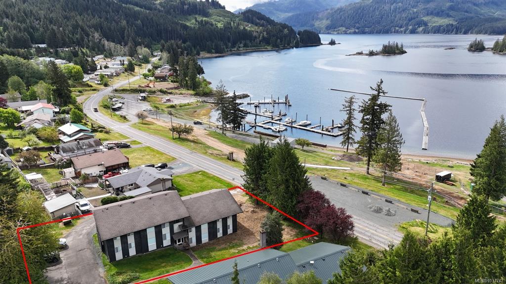 MLS® listing #31371971 for sale located at 1111 Marine Dr
