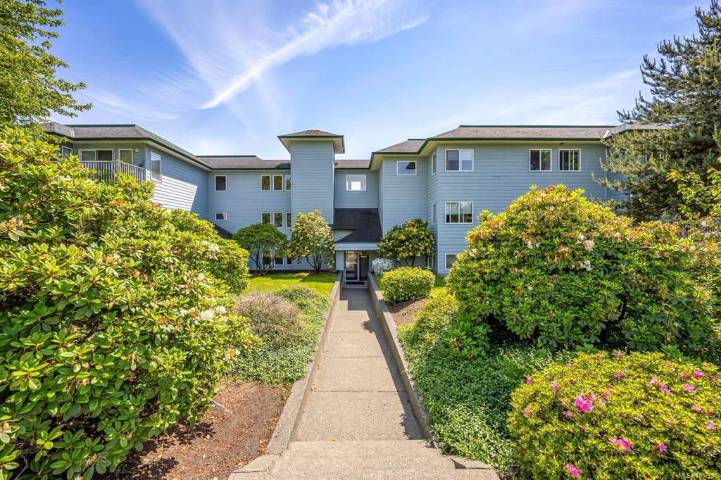 698 Aspen Rd, 1037751, BC,
