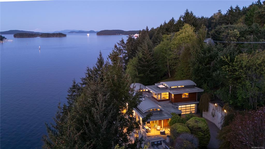 1580 Lands End Rd, 1037763, BC,