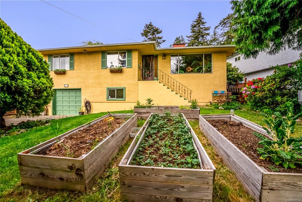 3360 Rolston Cres, 1037826, BC,