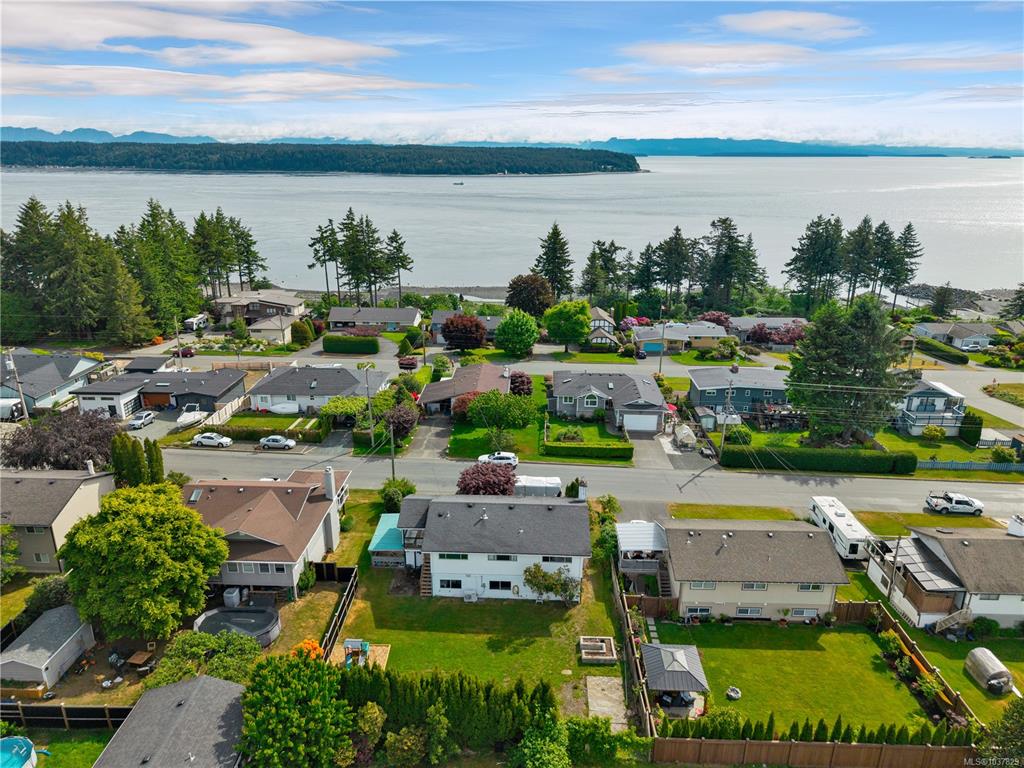 Fifth View of 880 Galerno Rd, Campbell River, BC, V9W 5J4