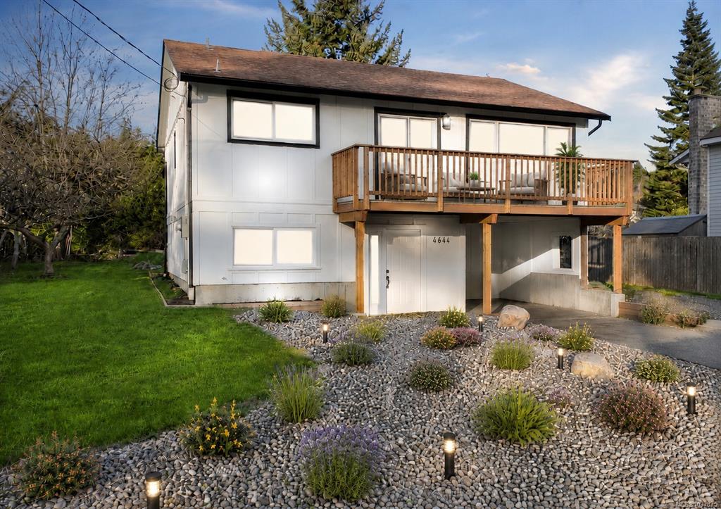 4644 Macintyre Ave, 1037875, BC,