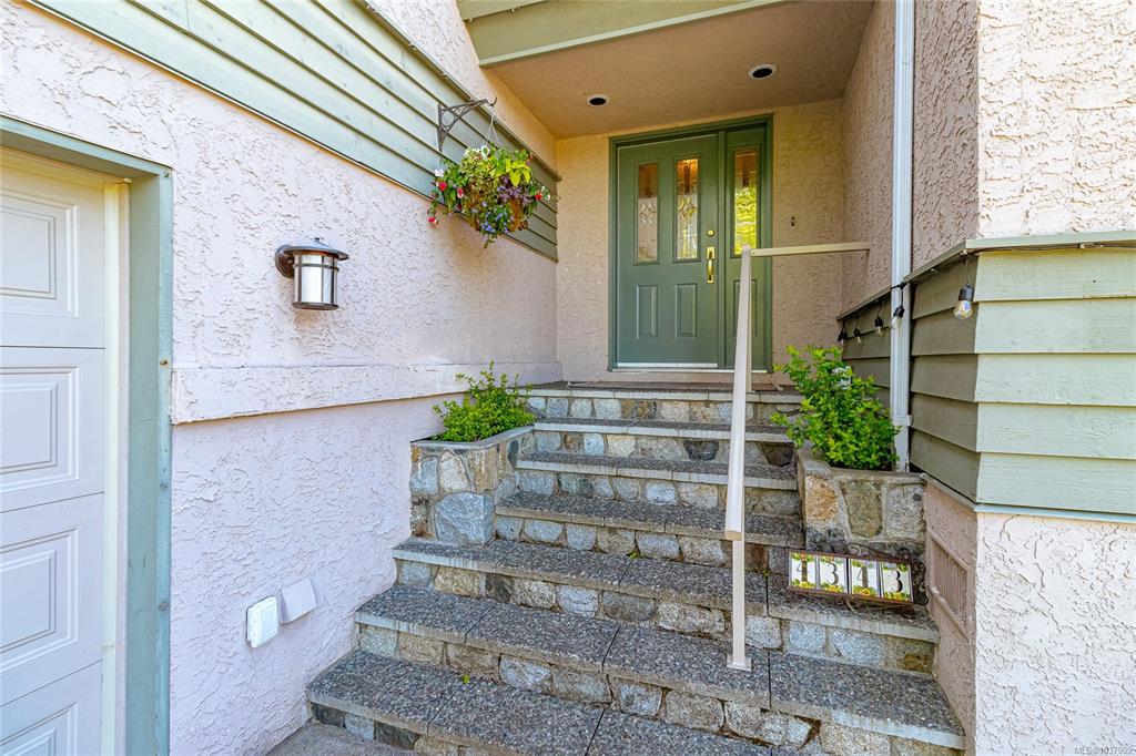 Third View of 4343 Emily Carr Dr, Saanich, BC, V8X 5E4