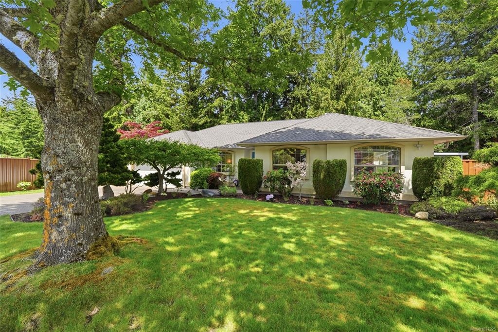 541 Tyee Cres, 1037925, BC,