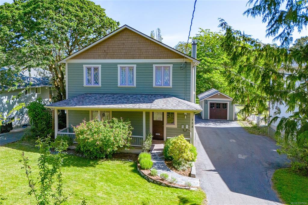 758 Newbury St, 1037934, BC,