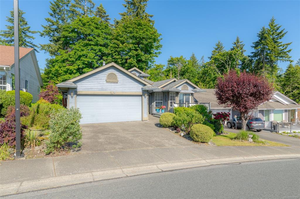 575 Marine View, 1037950, BC,