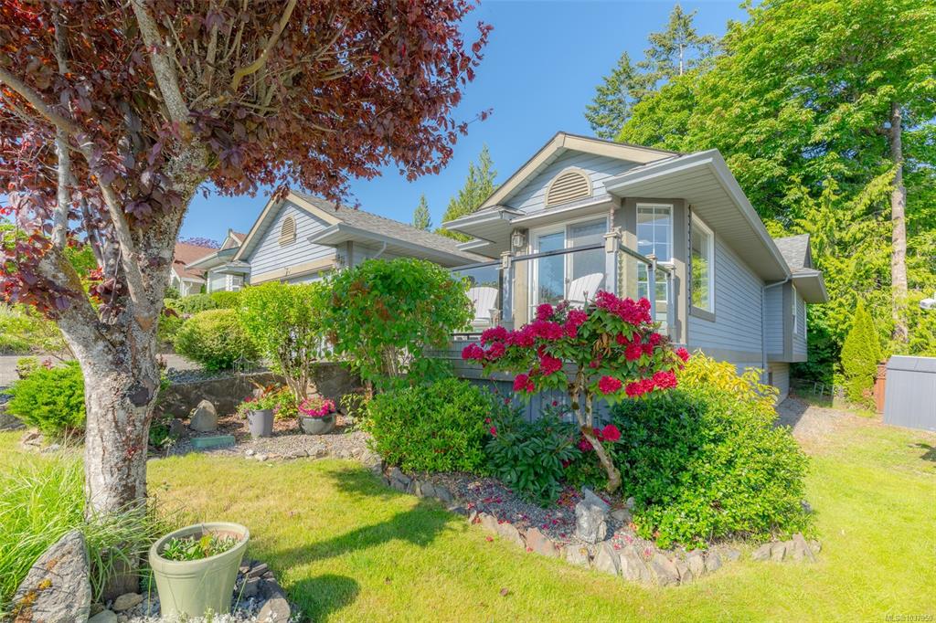 Third View of 575 Marine View, Arbutus Ridge, Cobble Hill, BC, V8H 0K8