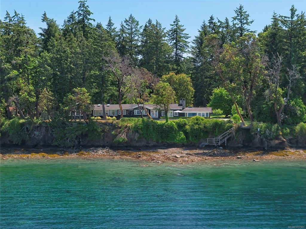 123 Swan Point Rd, 1037951, BC,
