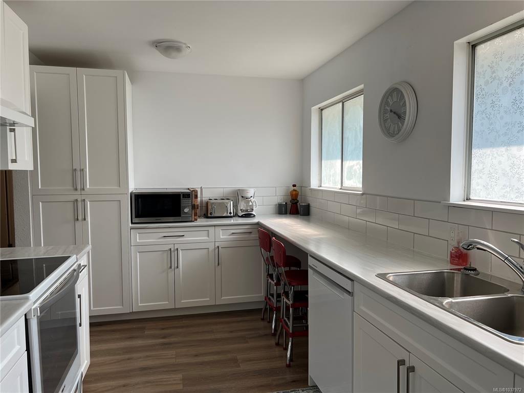 Fifth View of 537 Maquinna Dr N, Tahsis, BC, V0P 1X0