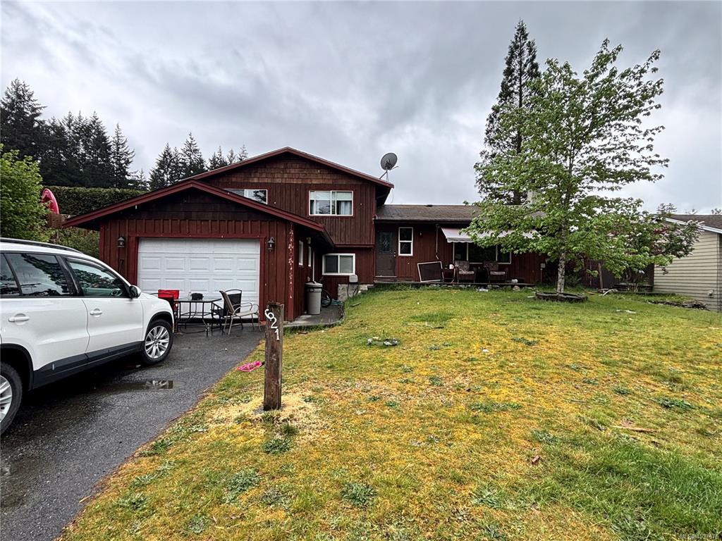 621 Dogwood Dr, 1037975, BC,