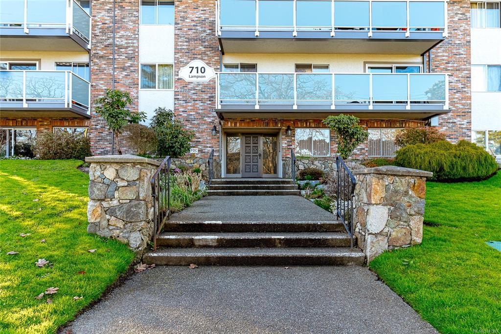 710 Lampson St, 1037987, BC,