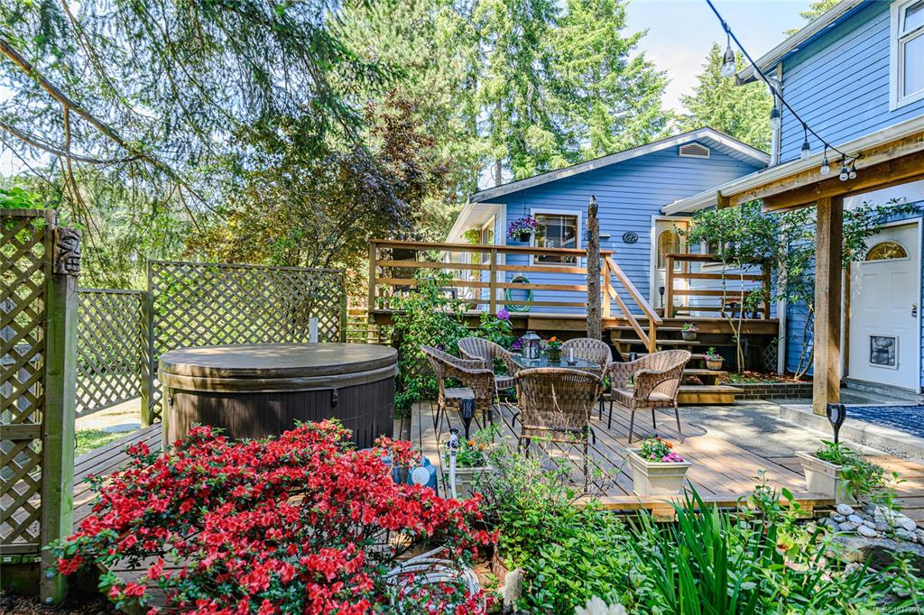 Third View of 105 Byron Rd, Salt Spring, BC, V8K 1C8