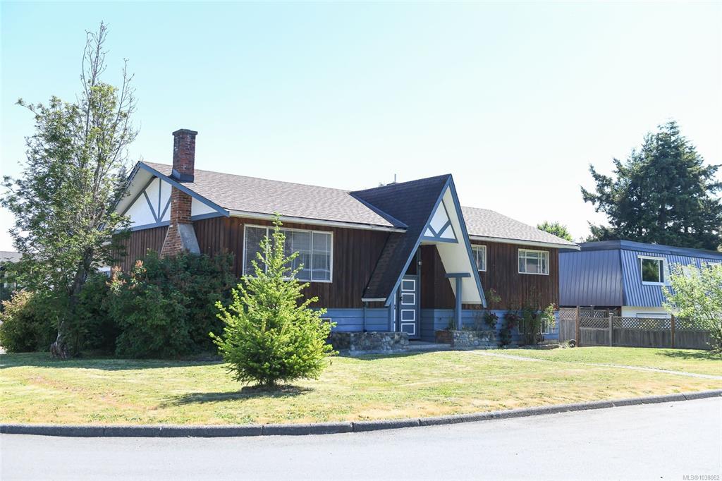 2029 Cedar Cres, 1038062, BC,