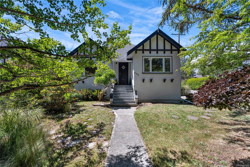 990 Hampshire Rd, 1038064, BC,